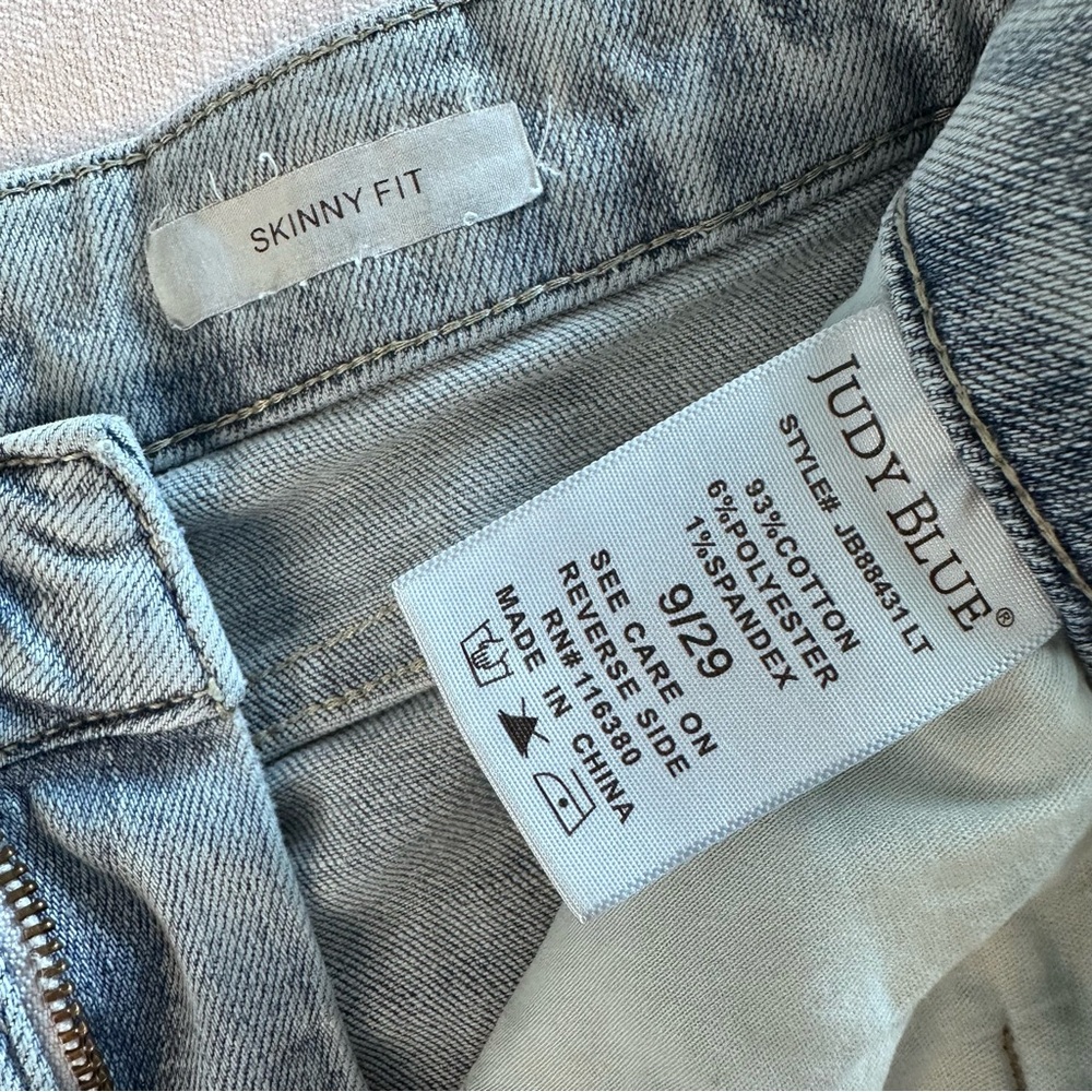 Judy Blue Skinny Fit High Rise Jeans‎ size 29 women’s distressed stretch - Picture 3 of 8